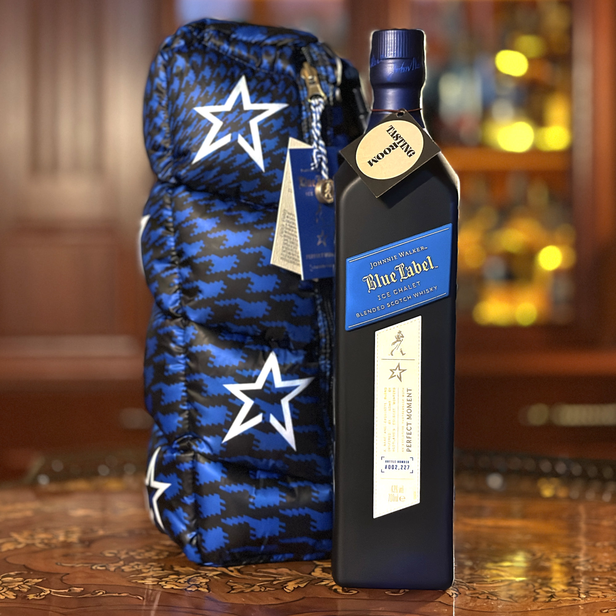 Johnnie Walker Blue Label Ice Chalet - Perfect Moment